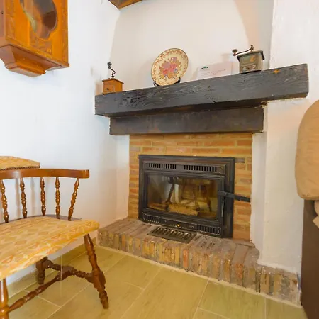 Casa Jardin Del Olivar Fuer 18 Personen * Alcaucin