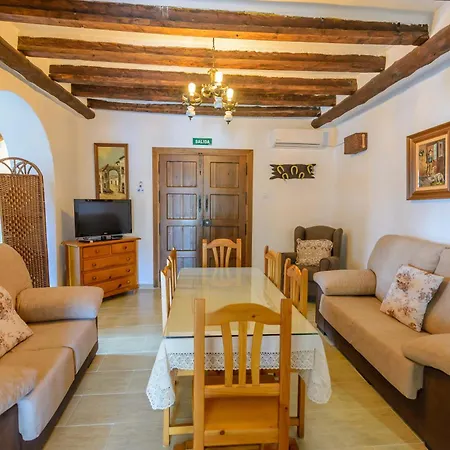 Holiday home Casa Jardin Del Olivar Fuer 18 Personen