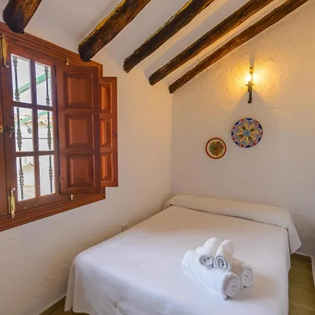 Casa Jardin Del Olivar Fuer 18 Personen *
